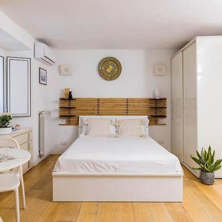 Alveare Bed & Breakfast Rome Bagian luar foto