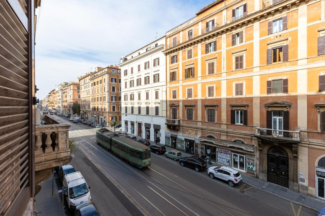 Alveare Bed & Breakfast Rome Bagian luar foto